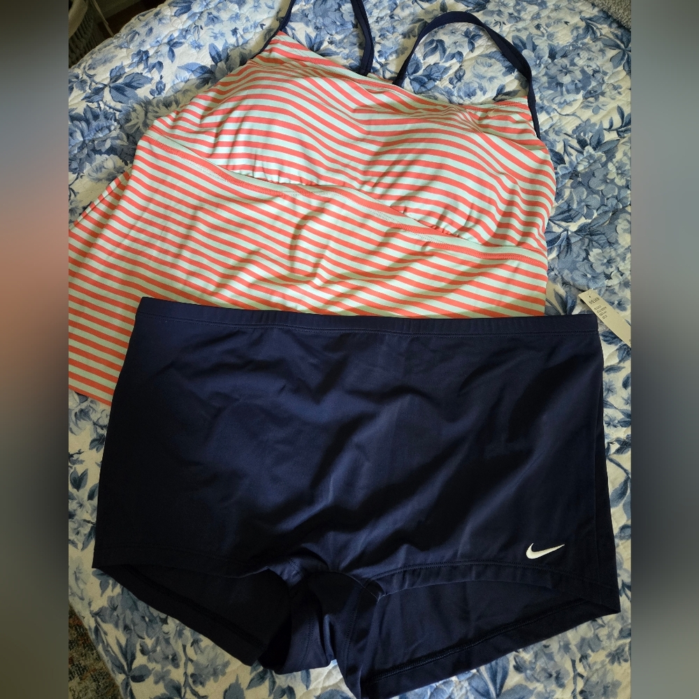 NWT Nike Coral and White Striped Tankini with Navy Shorts